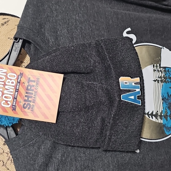 Nwt Arkansas Long Sleeve And Matching Beanie #39 - Picture 3 of 4